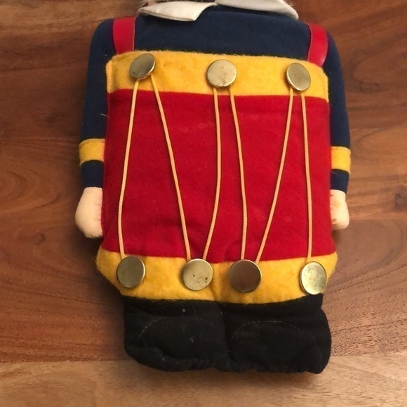 VINTAGE 1981 HALLMARK CHRISTMAS SOLDIER - Picture 3 of 9